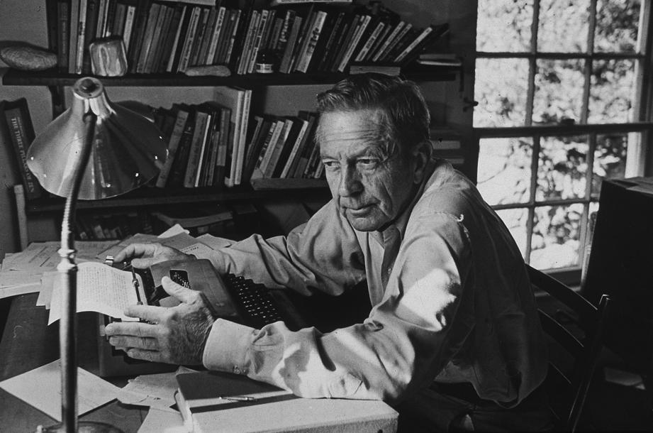 "Tienes que leer a John Cheever", me dijo