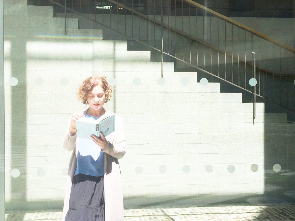 Mikita Brottman, contra prejuicios y deberes a la hora de leer