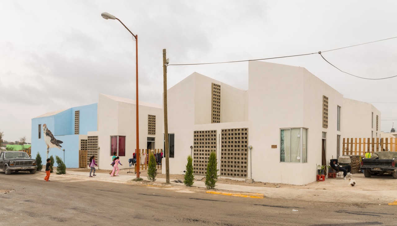 Hablando de arquitecturas y emociones (Álvaro Siza y once voces más)